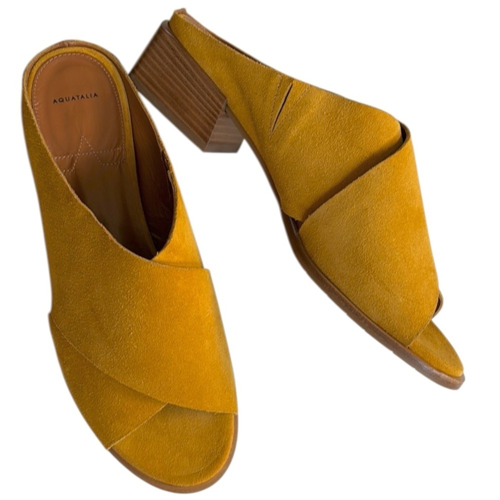 Aquatalia Yellow Suede Open-Toe Block Heel Mules